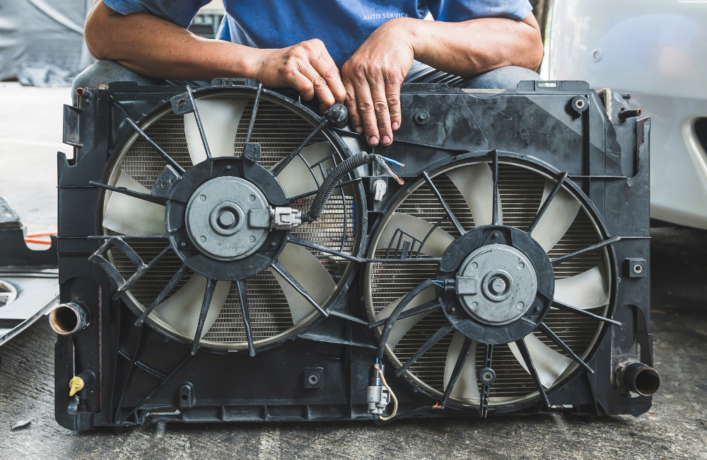 พัดลมหม้อน้ำ (Radiator Fan)