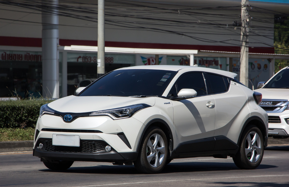 รถประหยัดน้ำมันมือสอง CHR Hybrid