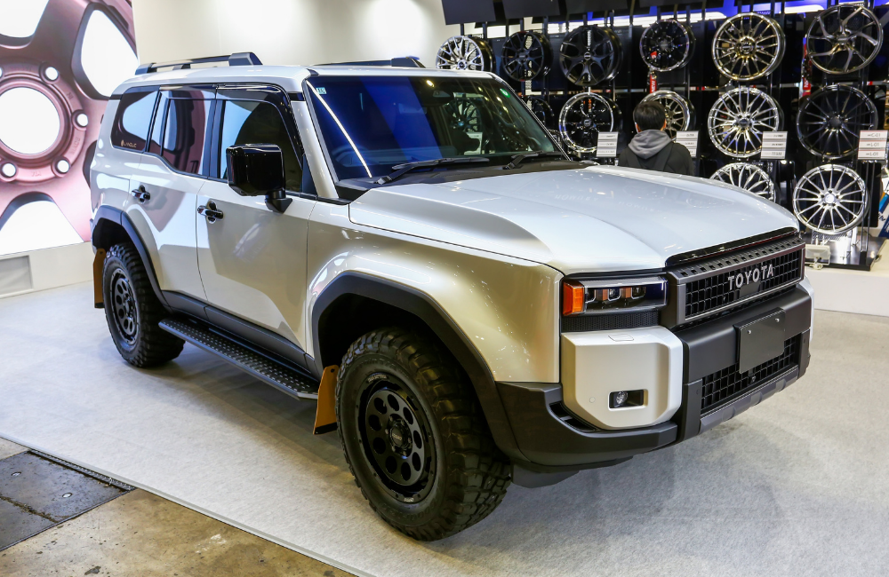 รถออฟโรด Toyota Land Cruiser Prado 250