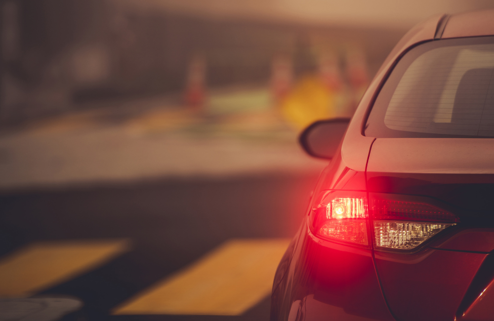 2.H2 เปิดไฟเลี้ยวรถยนต์ยังไงให้ถูกต้อง